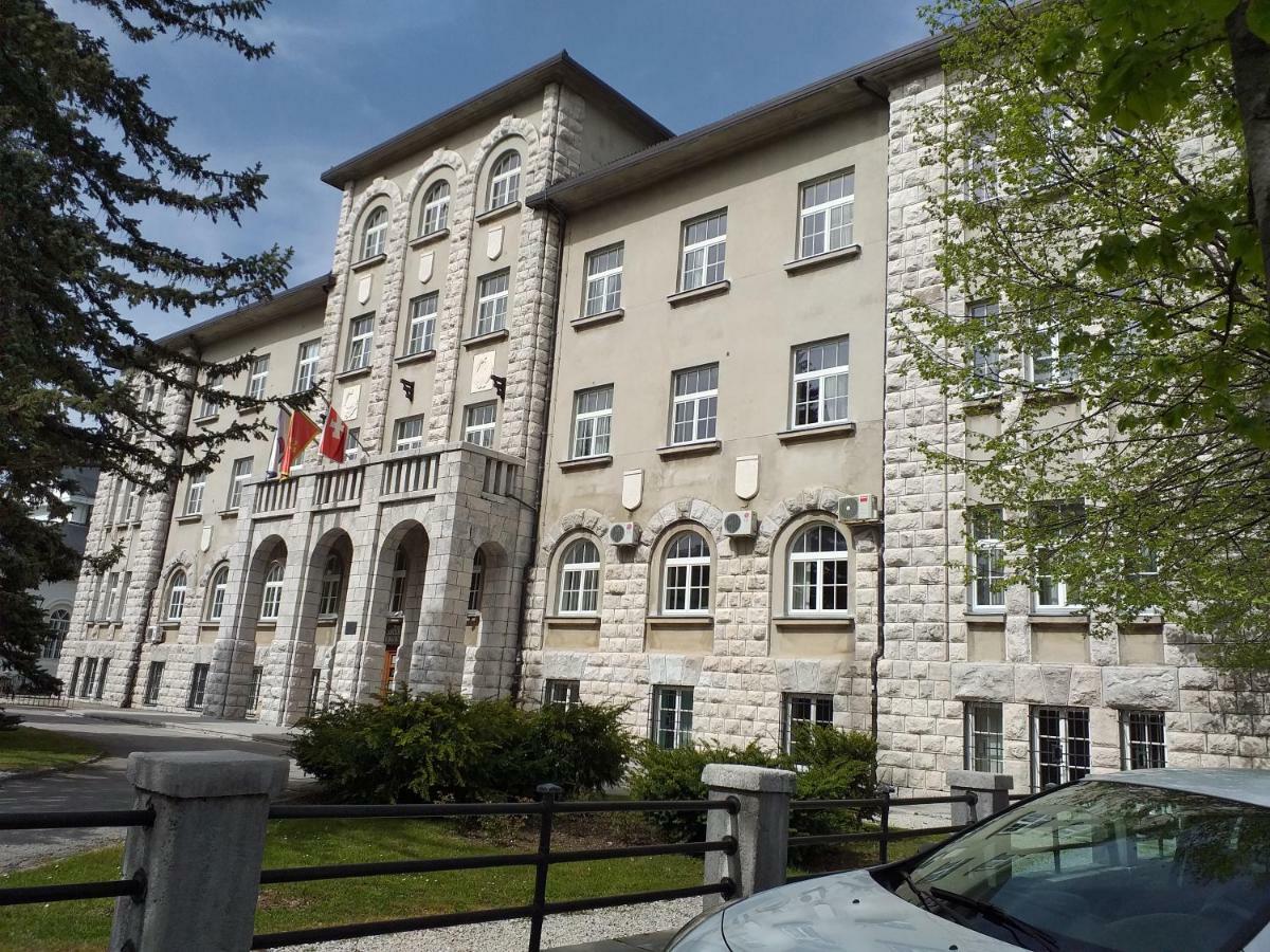 Апартаменты Apartman Donji Kraj Цетине Экстерьер фото