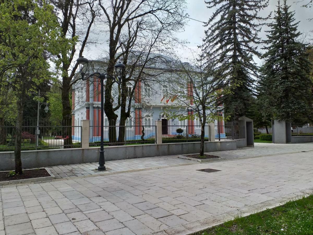 Апартаменты Apartman Donji Kraj Цетине Экстерьер фото